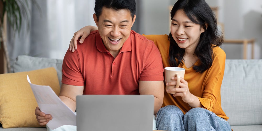 Working adults apply for APEL